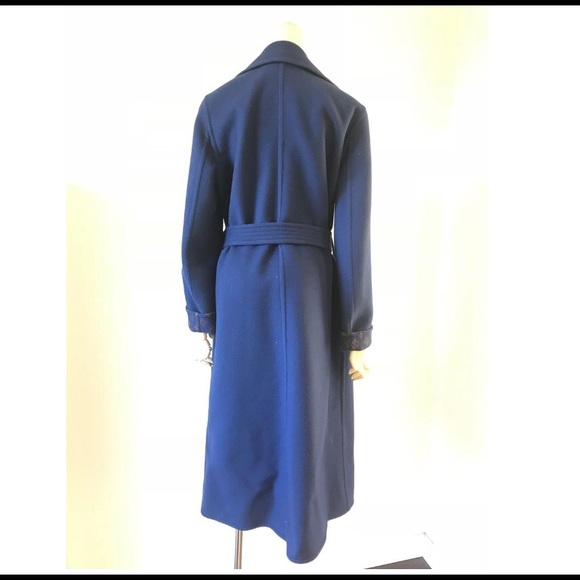 Louis Vuitton blue double cashgora wrap coat. Read - Picture 8 of 8